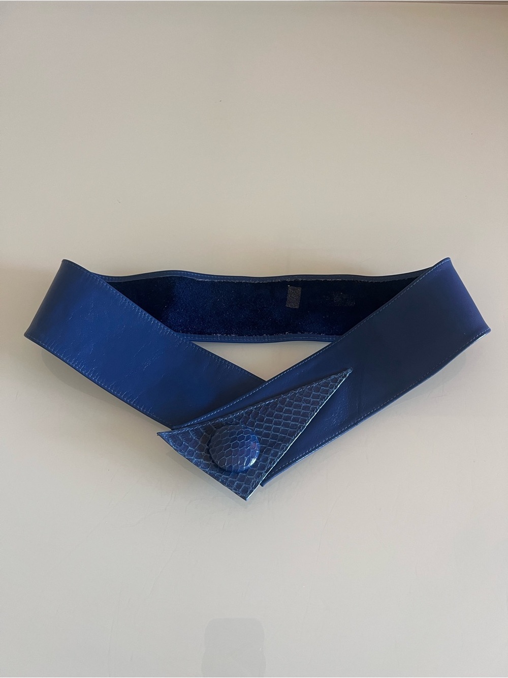 Boutique Blue Leather Statement Waist Belt Avant Garde Retro Wide Belt - Picture 4 of 12
